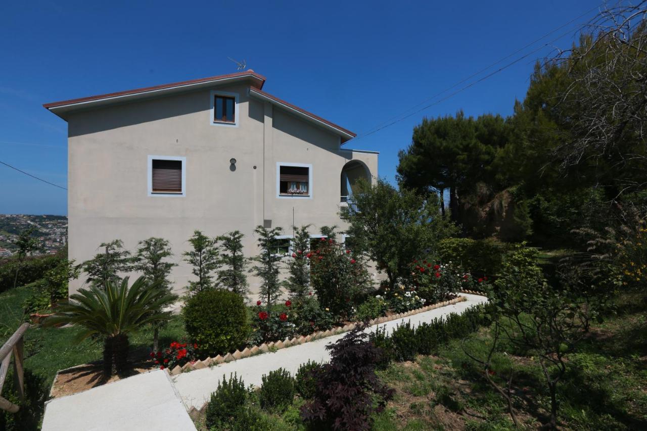 B&B La Casa Di G.G. 그로타마레 외부 사진