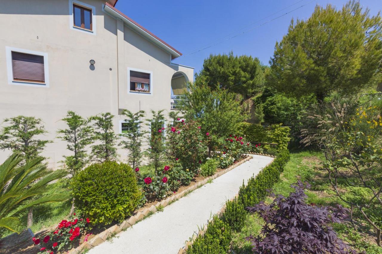 B&B La Casa Di G.G. 그로타마레 외부 사진